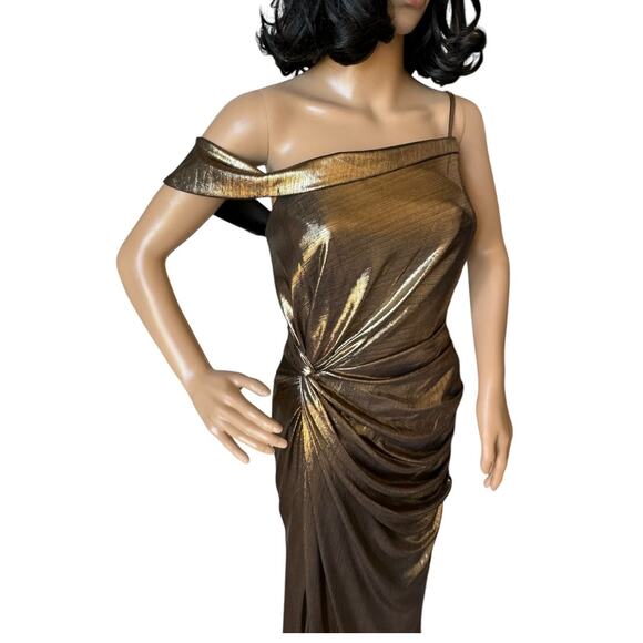 IEENA for Mac Duggal Gold Metallic One-Shoulder Gown style 26728 size 8 - Picture 7 of 17